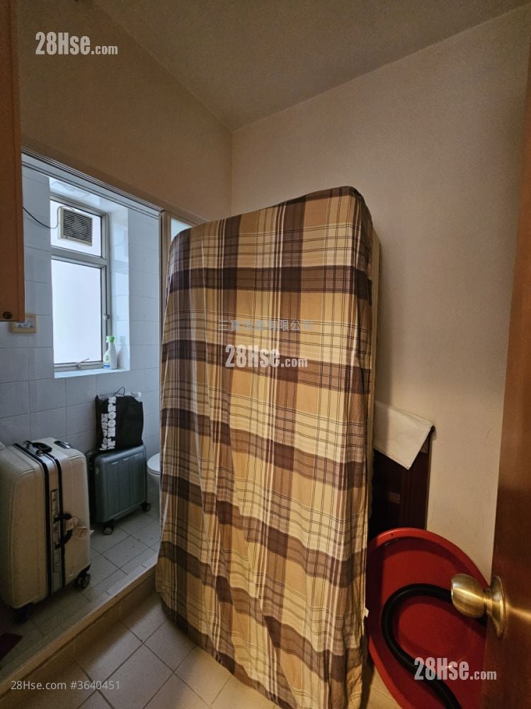 擎天半岛 售盘 3 房 , 2 浴室 781 平方尺