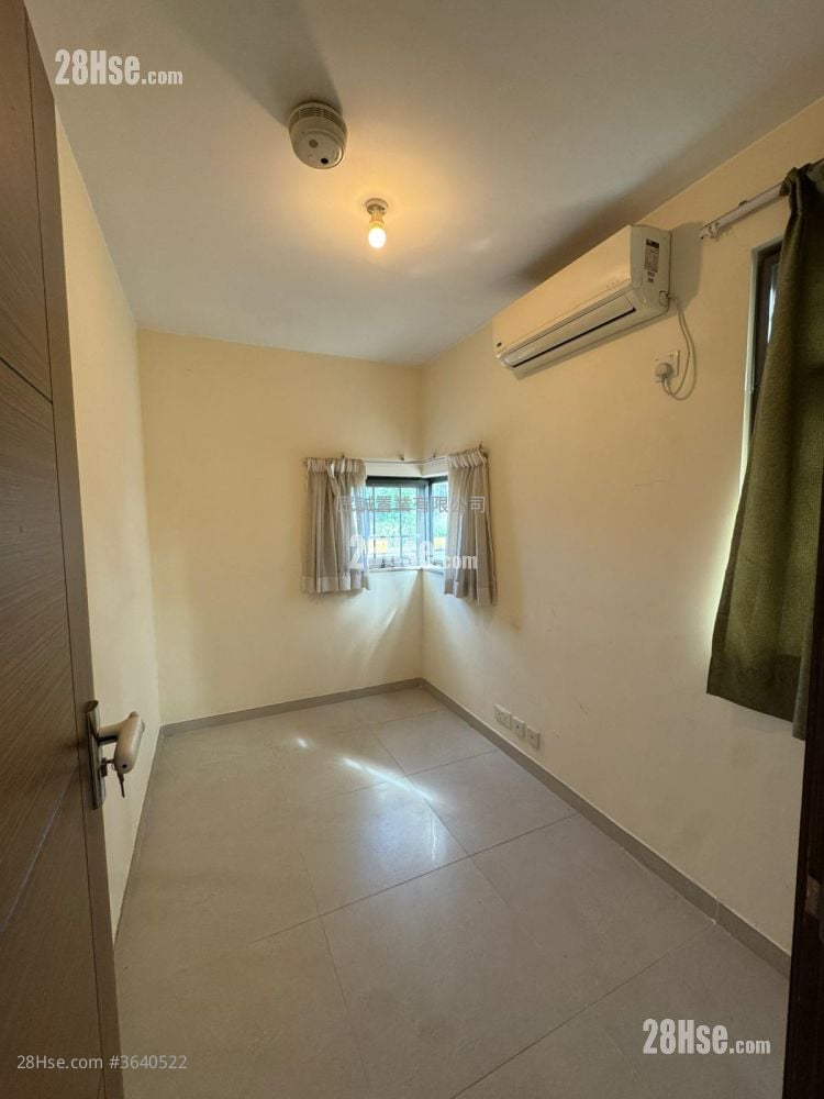 村屋 租盘 3 房 , 1 浴室 650 平方尺