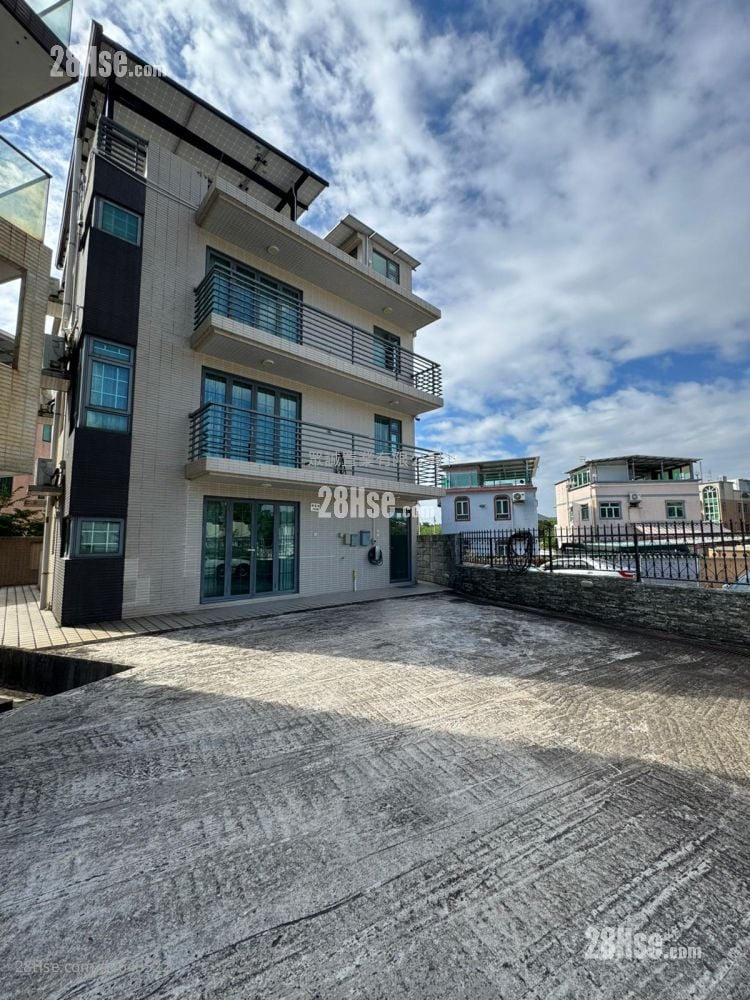 村屋 租盘 3 房 , 1 浴室 650 平方尺