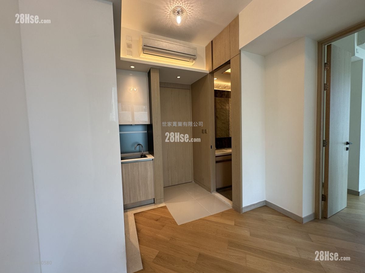 One Soho 售盤 2 房 , 1 浴室 374 平方呎