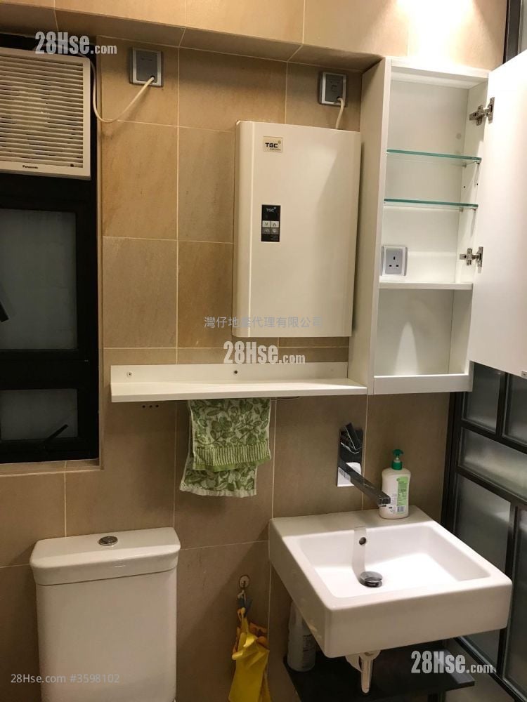 海华苑 售盘 1 房 , 1 浴室 295 平方尺