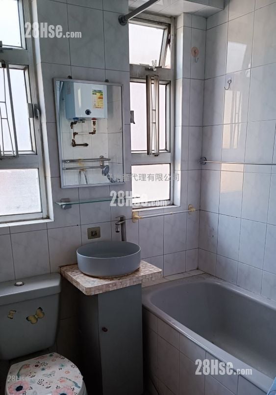 泰港大廈 售盤 2 房 , 1 浴室 601 平方呎