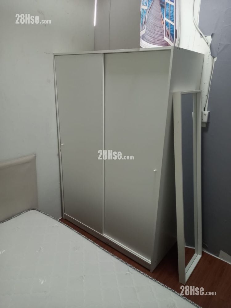 㘭头东成里 租盘 250 平方尺