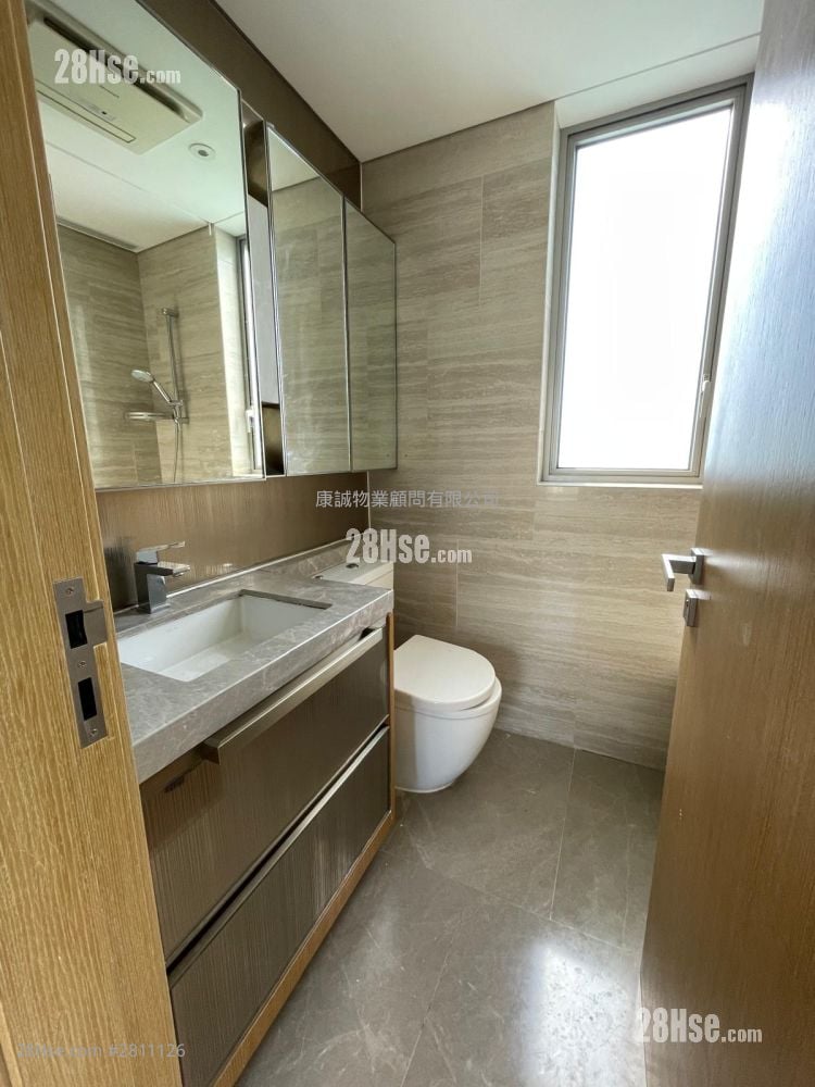 Peninsula East 租盤 3 房 , 2 浴室 869 平方呎