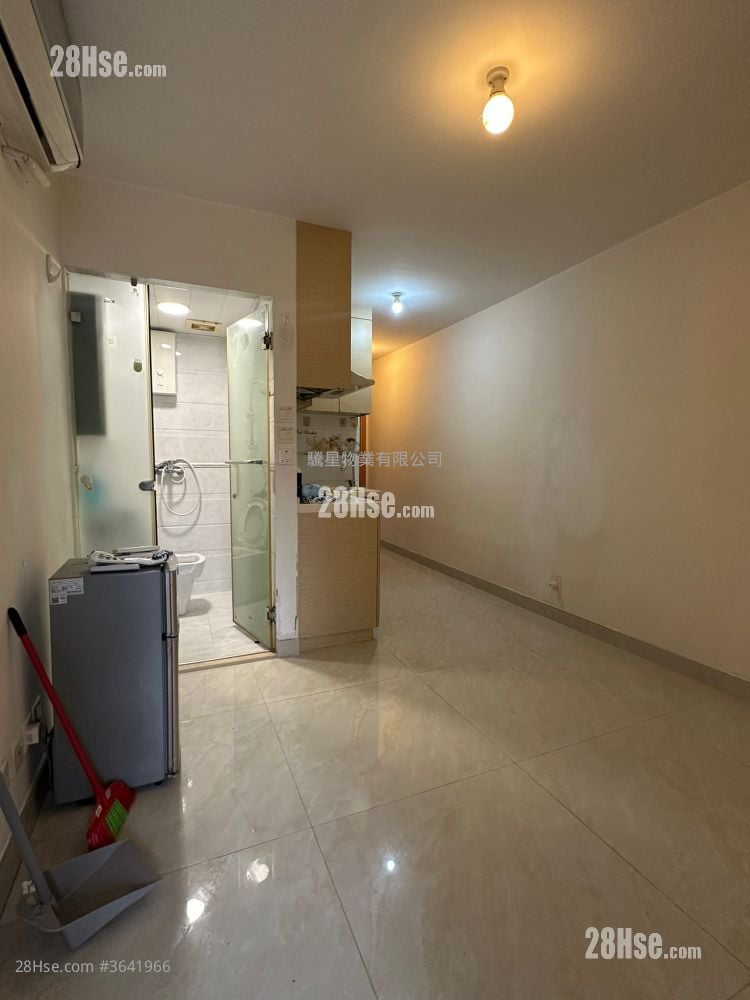 Village Sell 3 Bedrooms , 2 Bathrooms 350 ft²