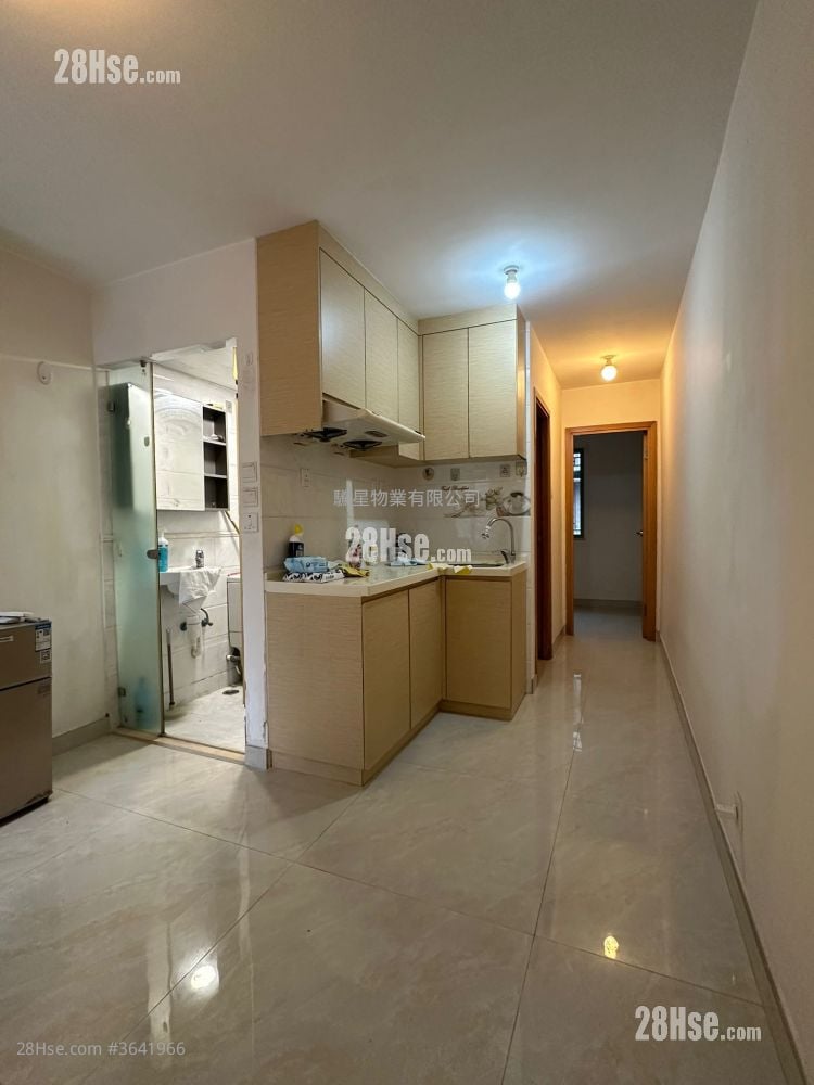 Village Sell 3 Bedrooms , 2 Bathrooms 350 ft²