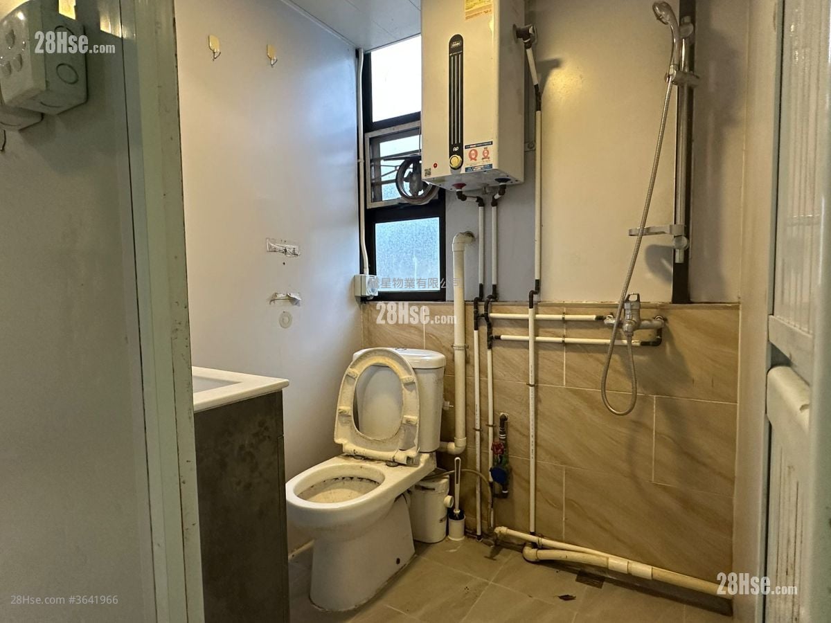 Village Sell 3 Bedrooms , 2 Bathrooms 350 ft²