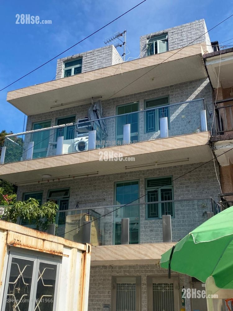 Village Sell 3 Bedrooms , 2 Bathrooms 350 ft²