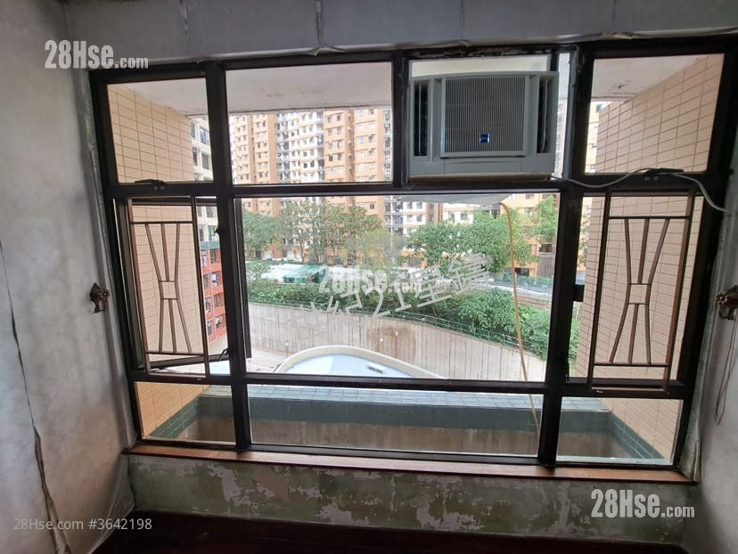 Pokfulam Gardens Sell 2 Bedrooms , 1 Bathroom 466 ft²