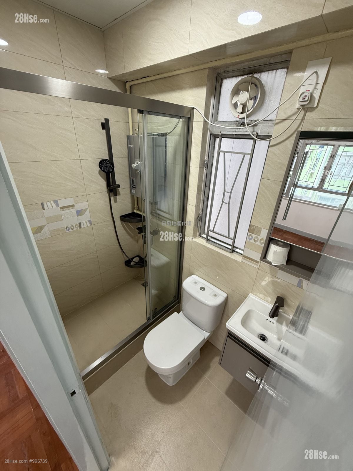 兴隆大厦 租盘 2 房 , 1 浴室 268 平方尺