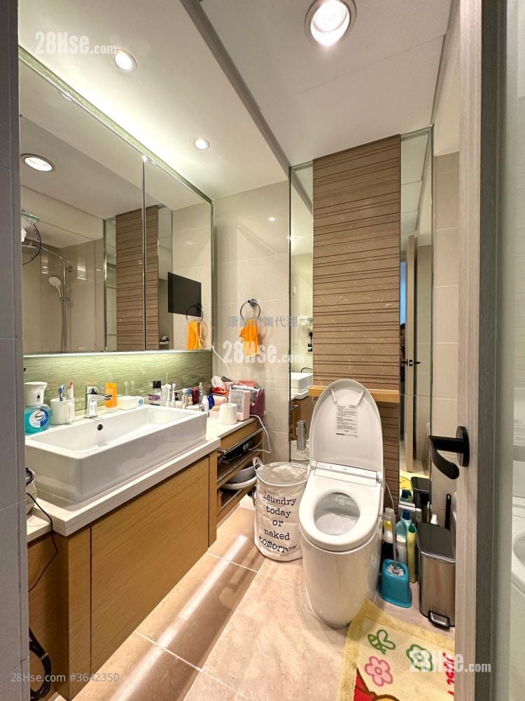 Manhattan Hill Sell 2 Bedrooms 496 ft²