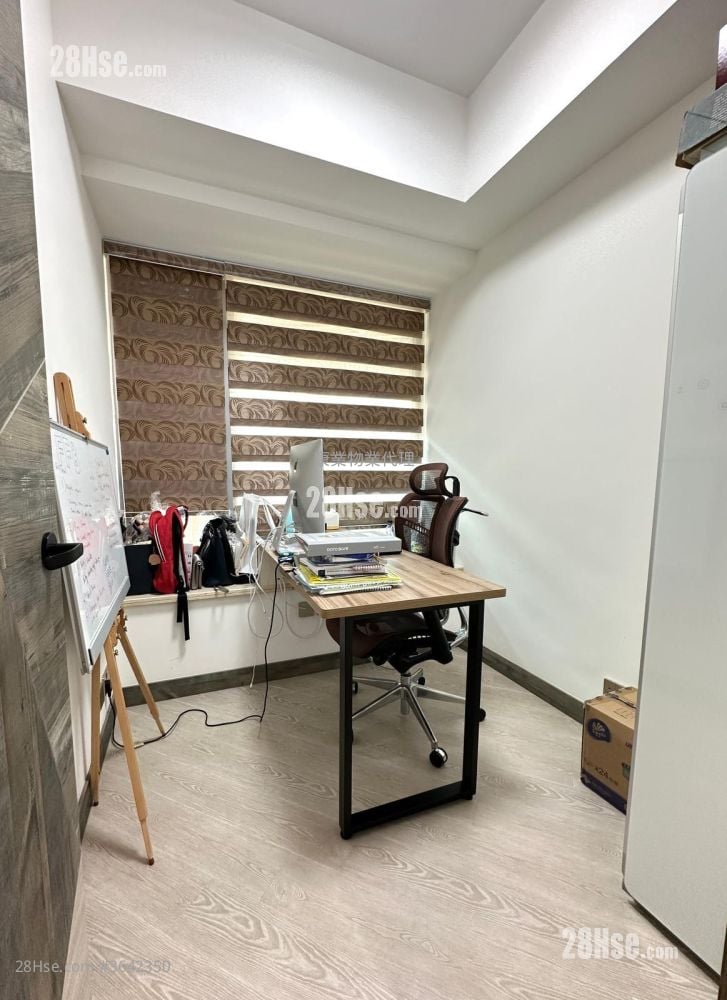 Manhattan Hill Sell 2 Bedrooms 496 ft²