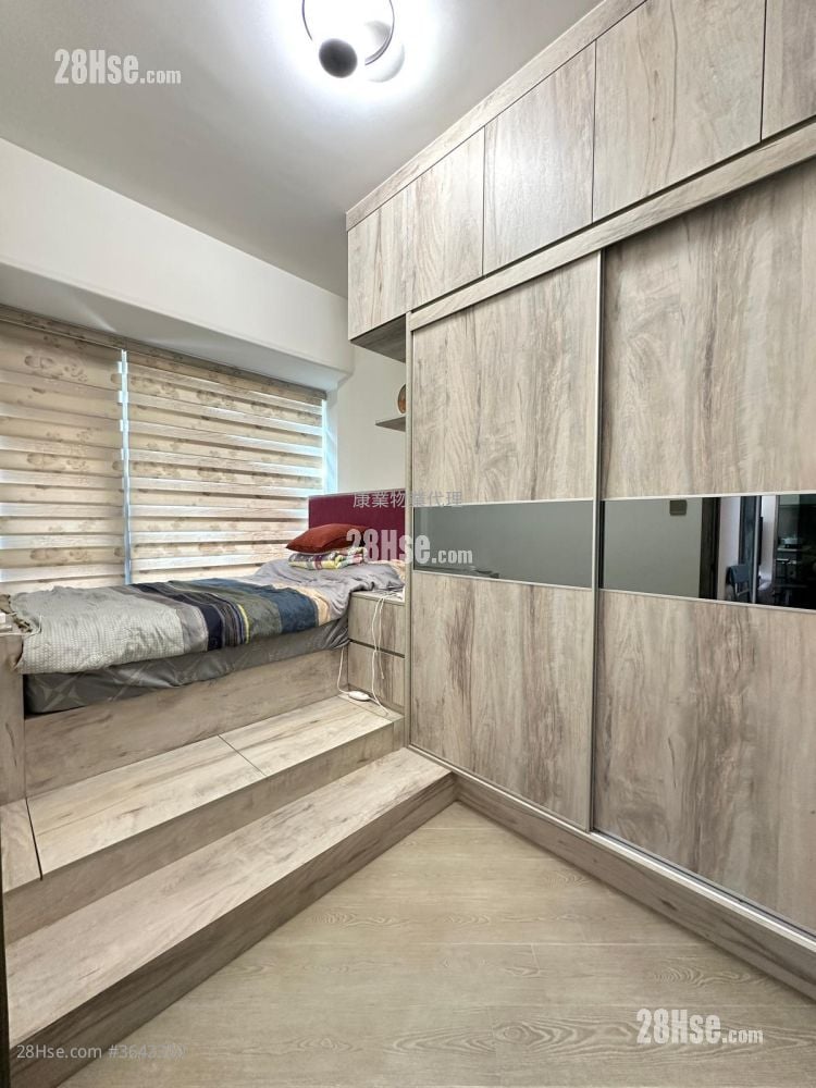 Manhattan Hill Sell 2 Bedrooms 496 ft²