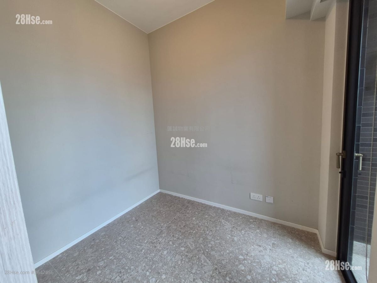 瑧尚 售盘 1 房 , 1 浴室 303 平方尺