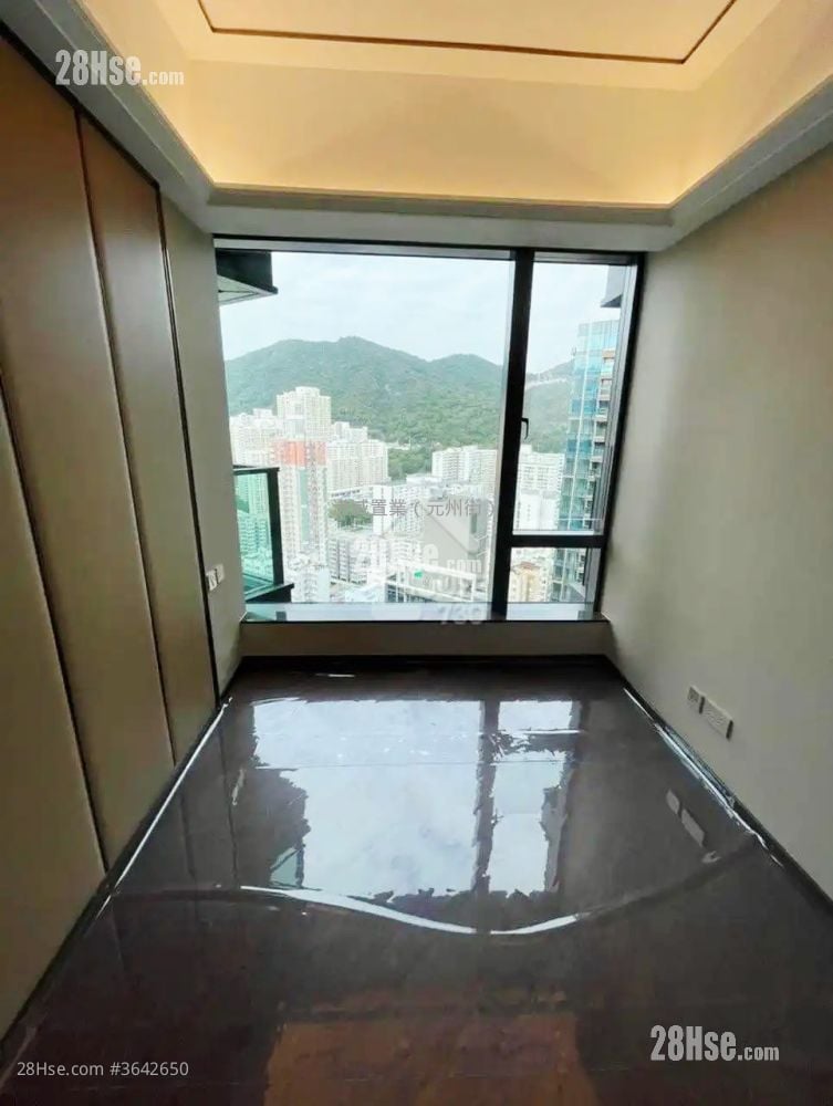 The Vertex Sell 2 Bedrooms , 1 Bathroom 447 ft²