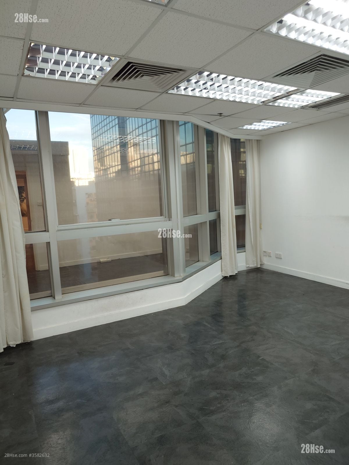 Yen Sheng Centre Rental 1,686 ft²