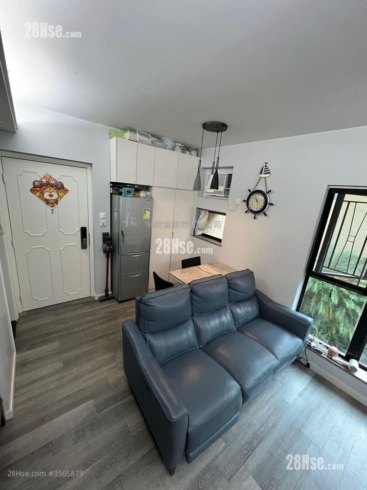 View Villa Sell 394 ft²