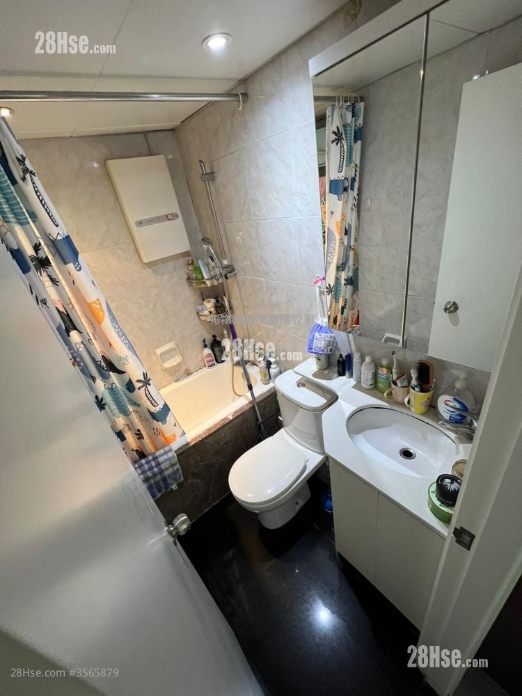 View Villa Sell 394 ft²