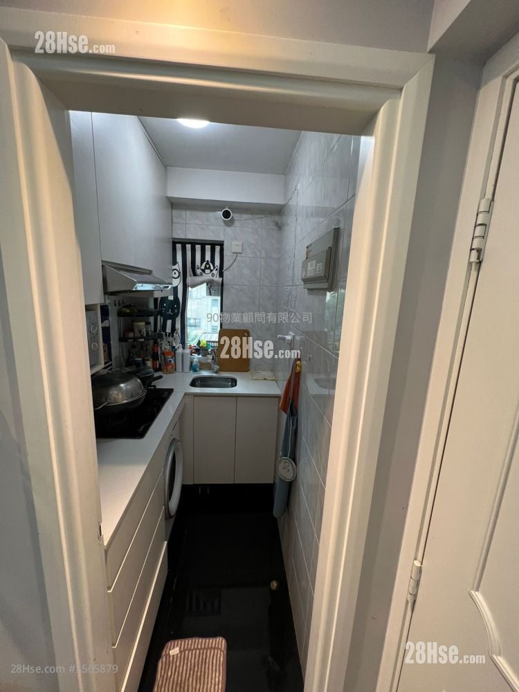 View Villa Sell 394 ft²