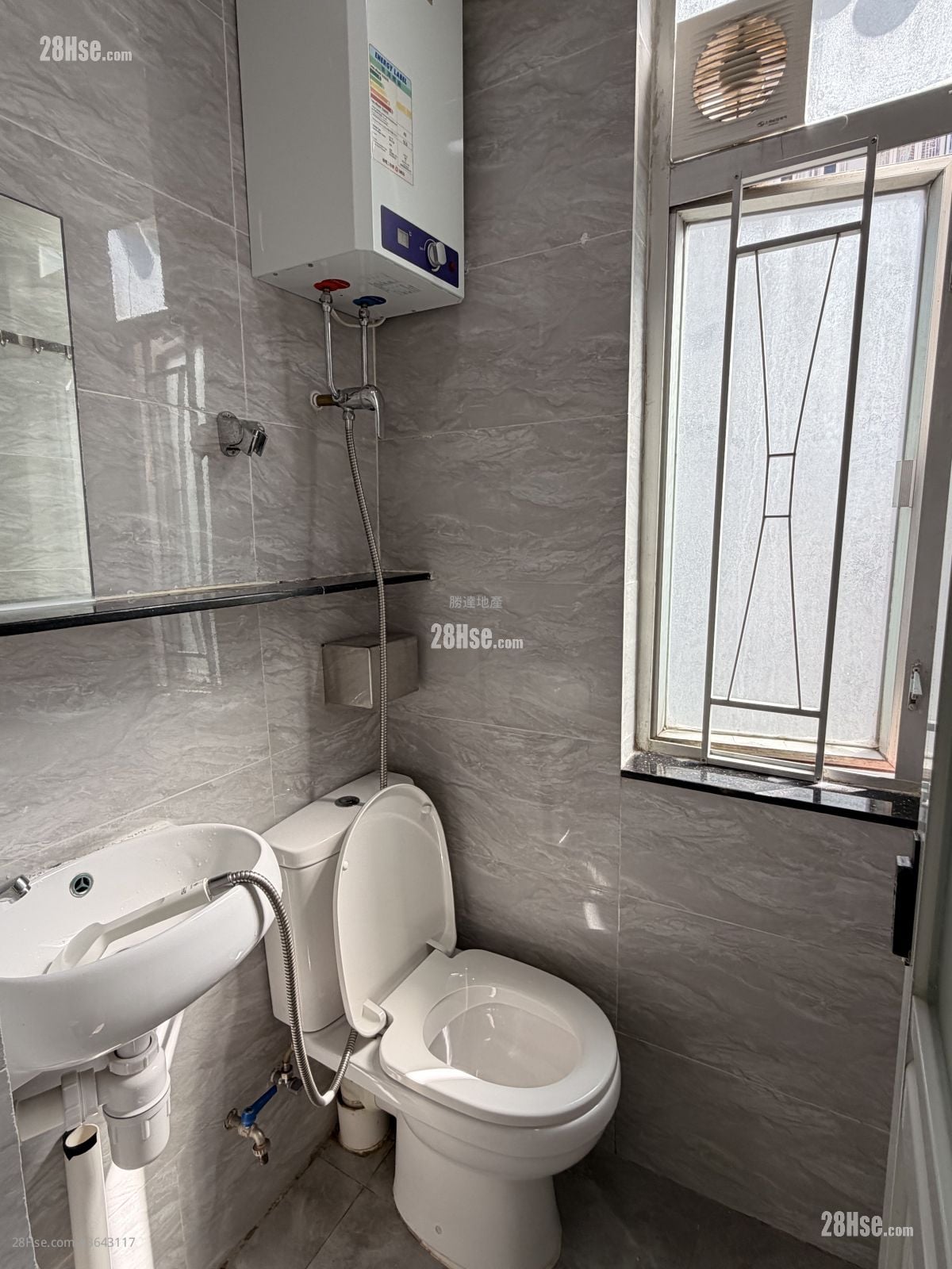 唐楼 租盘 1 房 , 1 浴室 180 平方尺