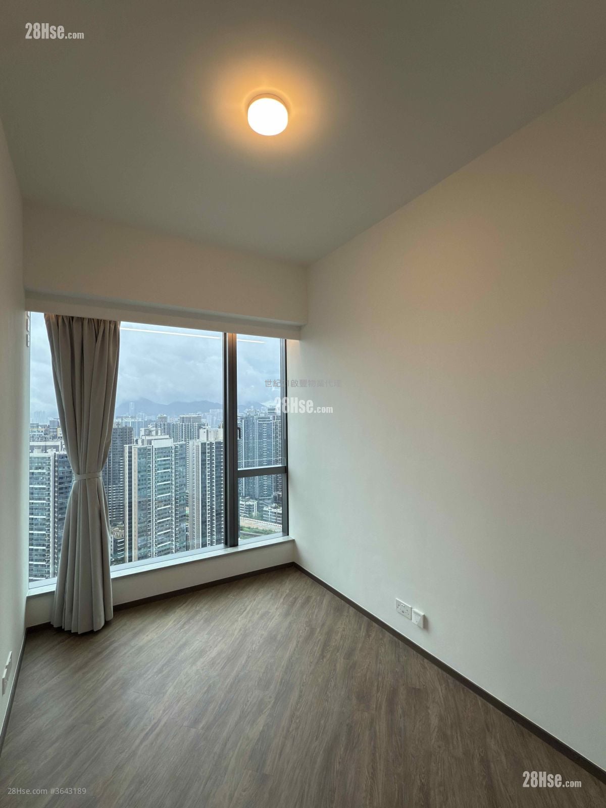 Cullinan Sky Sell 4 Bedrooms , 3 Bathrooms 1,993 ft²