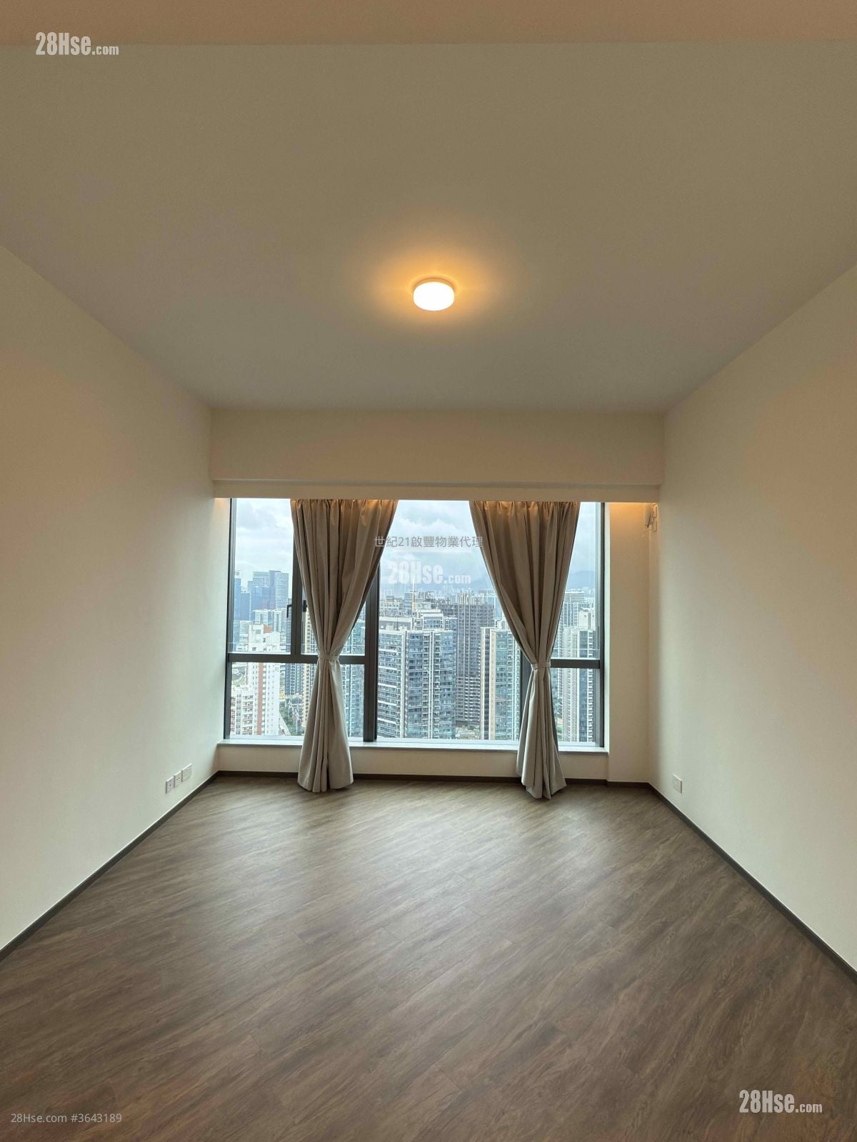 Cullinan Sky Sell 4 Bedrooms , 3 Bathrooms 1,993 ft²