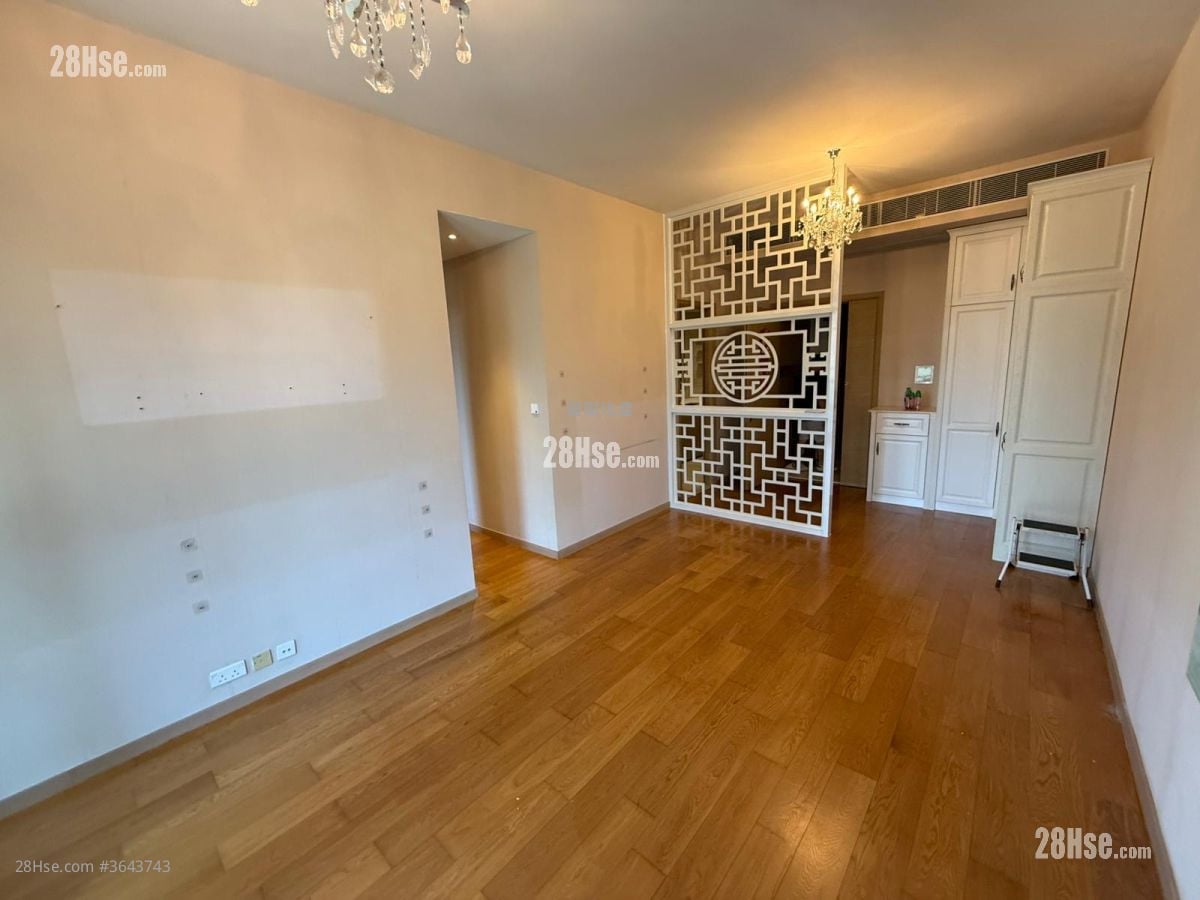 8 Lasalle Rental 1,023 ft²