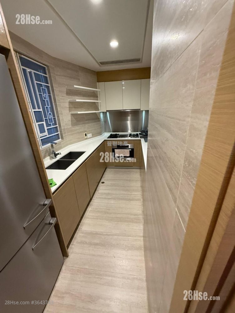 8 Lasalle Rental 1,023 ft²