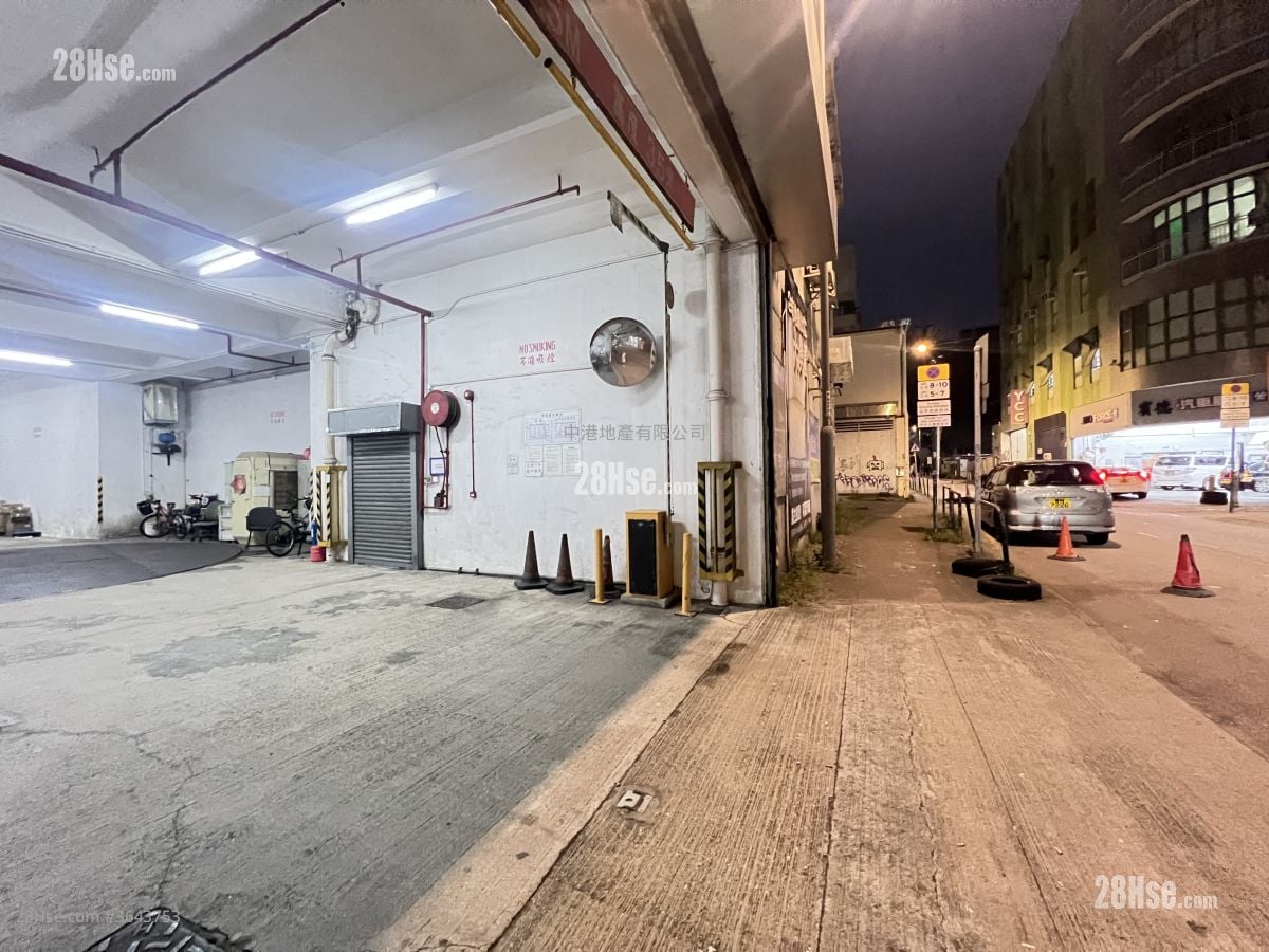 安兴工贸中心 售盘 2 房 , 2 厕所