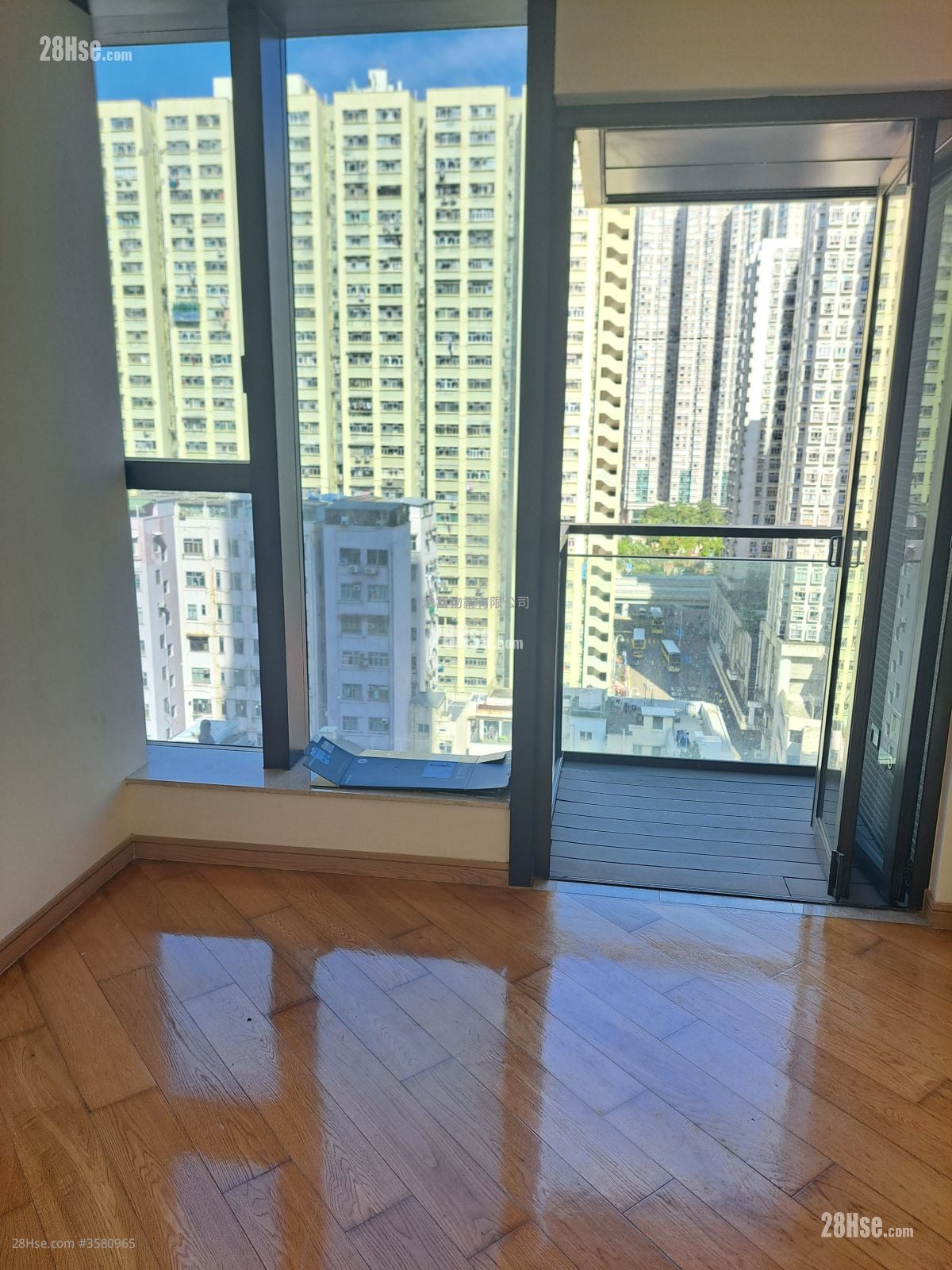 Parker33 Rental Studio , 1 Bathroom 209 ft²