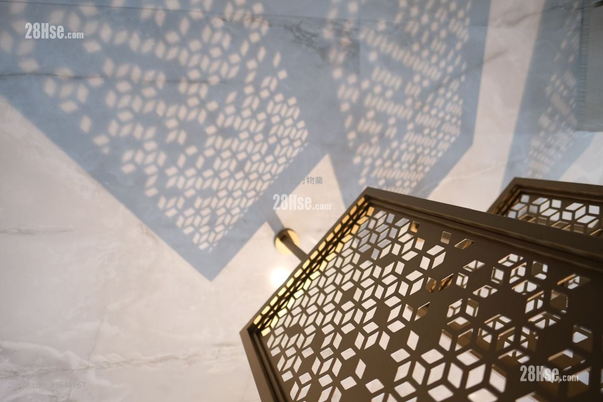 King's Park Villa Sell 4 Bedrooms 1,812 ft²