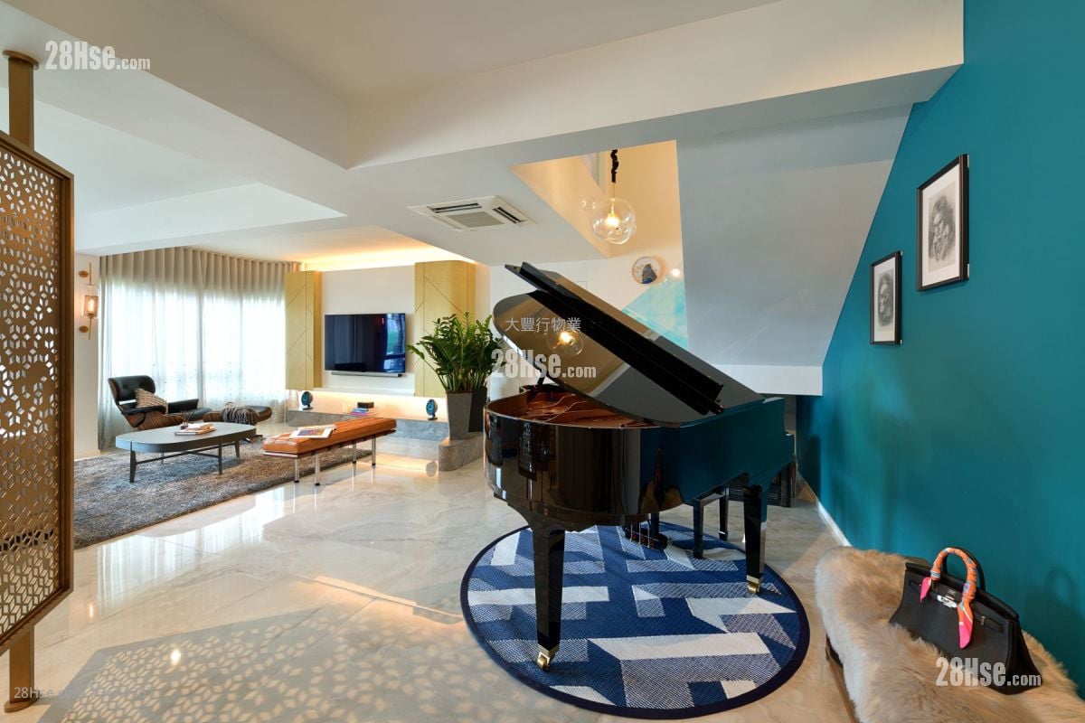 King's Park Villa Sell 4 Bedrooms 1,812 ft²