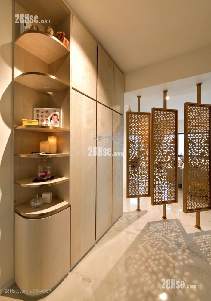 King's Park Villa Sell 4 Bedrooms 1,812 ft²