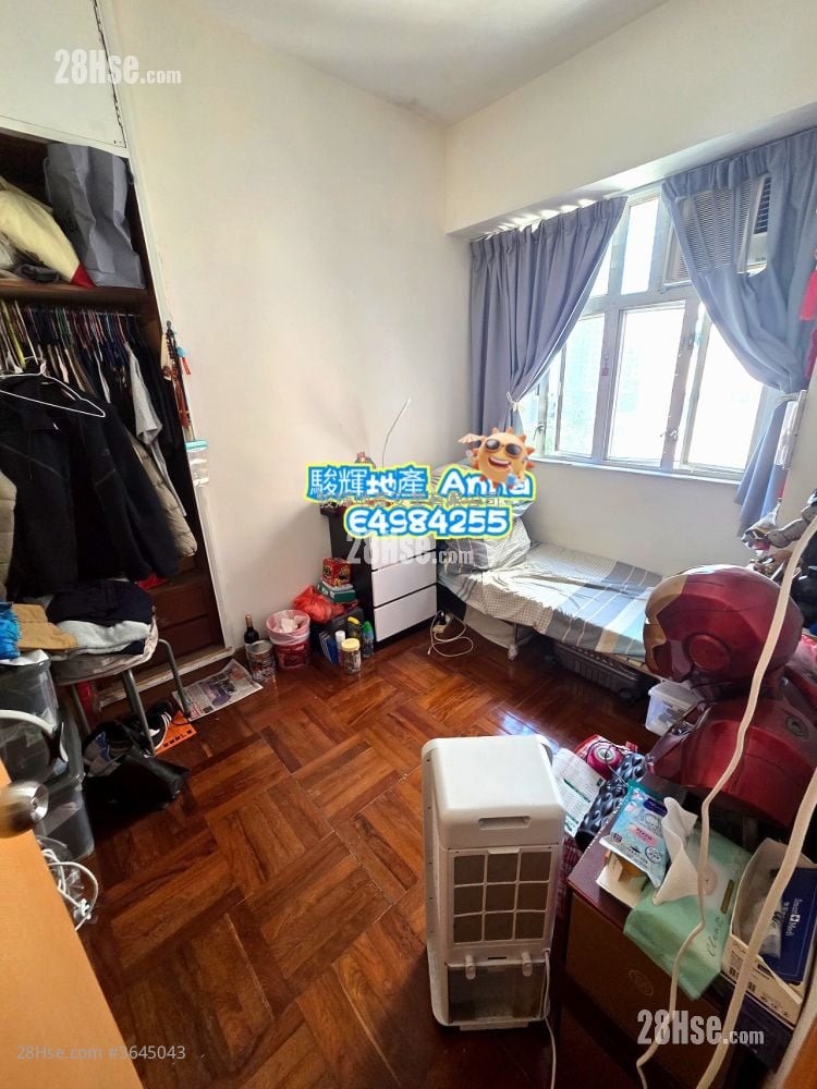 Champion House Sell 2 Bedrooms , 1 Bathroom 590 ft²