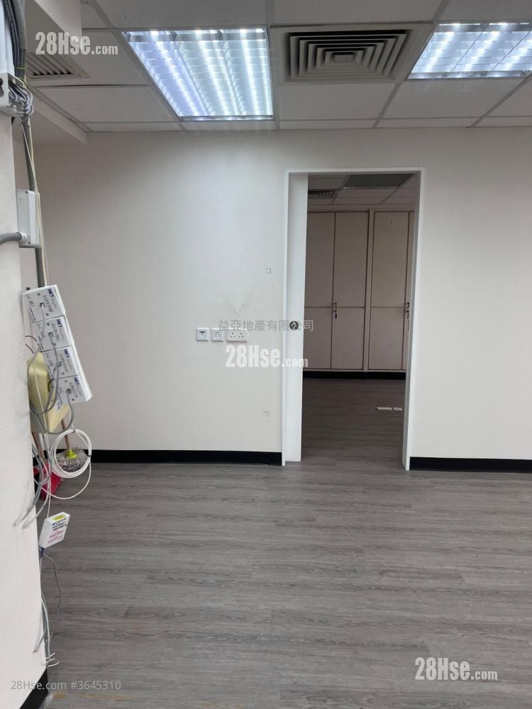 Wayson Commercial Building Rental 3 Bedrooms