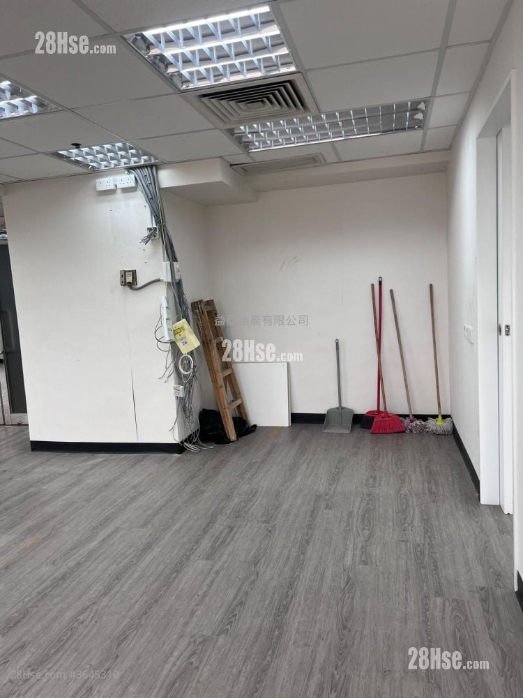 Wayson Commercial Building Rental 3 Bedrooms