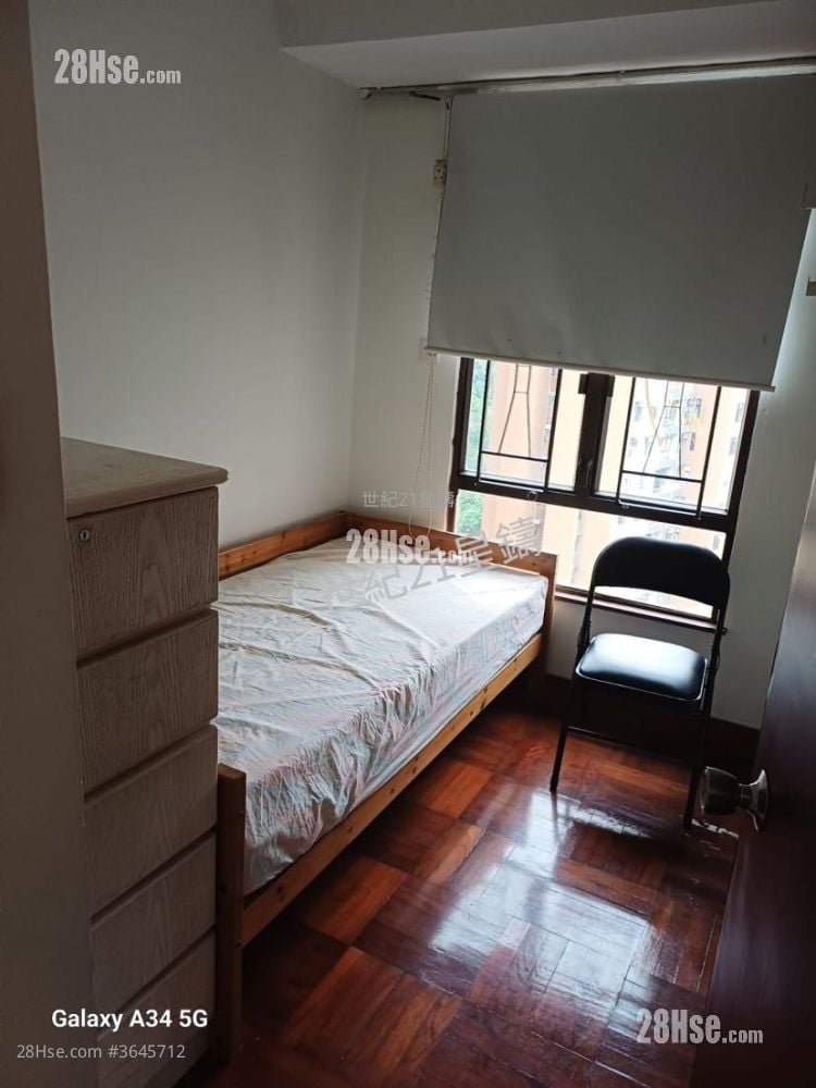 Pokfulam Gardens Sell 2 Bedrooms , 1 Bathroom 466 ft²