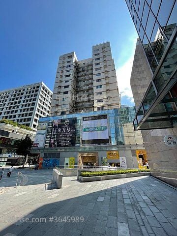 希爾頓大廈 售盤 3 房 , 3 浴室 958 平方呎