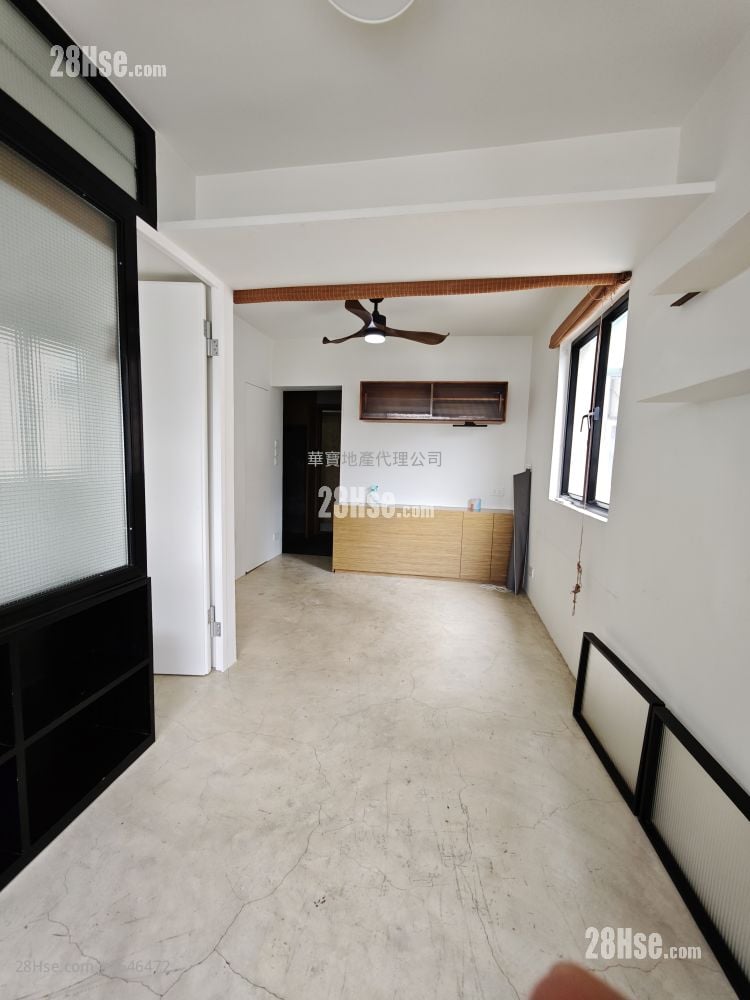 Come On Building Sell 1 Bedroom , 1 Bathroom 326 ft²