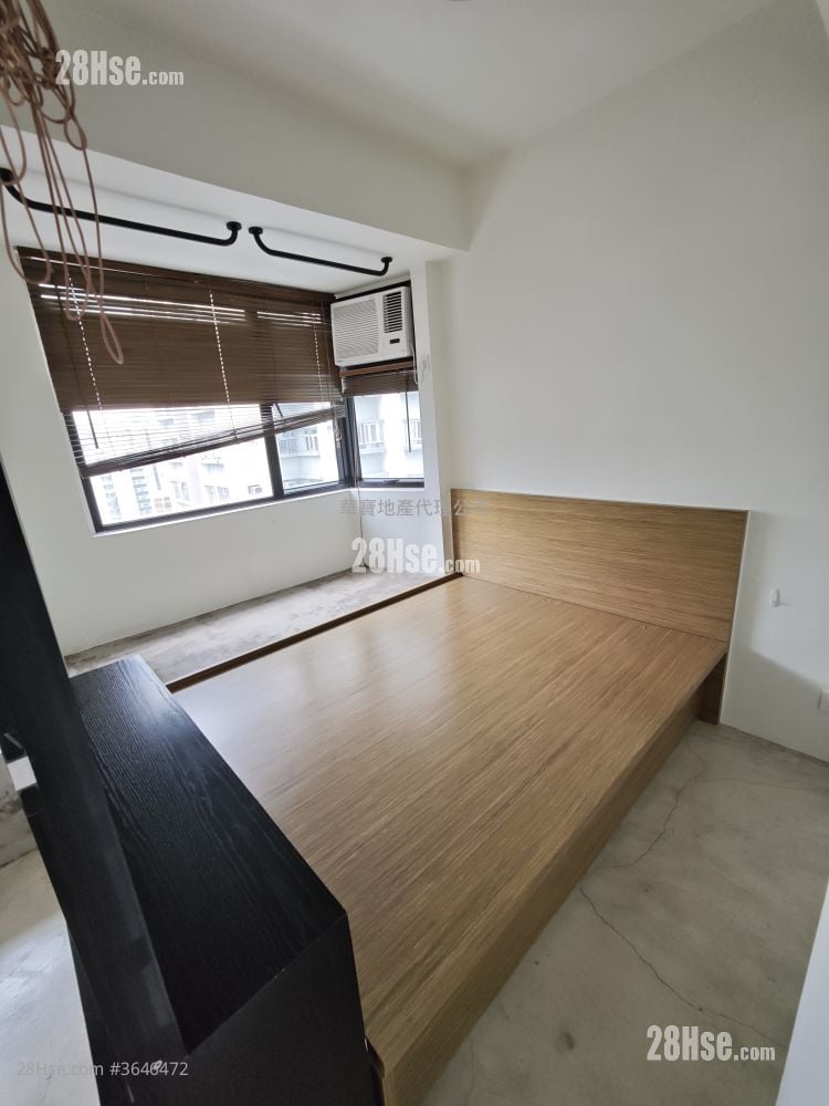 Come On Building Sell 1 Bedroom , 1 Bathroom 326 ft²