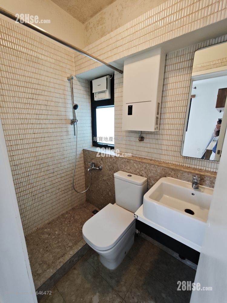 Come On Building Sell 1 Bedroom , 1 Bathroom 326 ft²