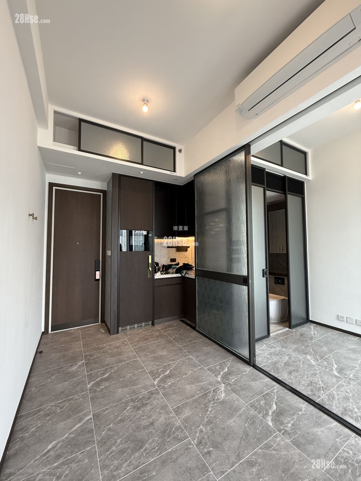 Belgravia Place 售盘 1 房 , 1 浴室 264 平方尺