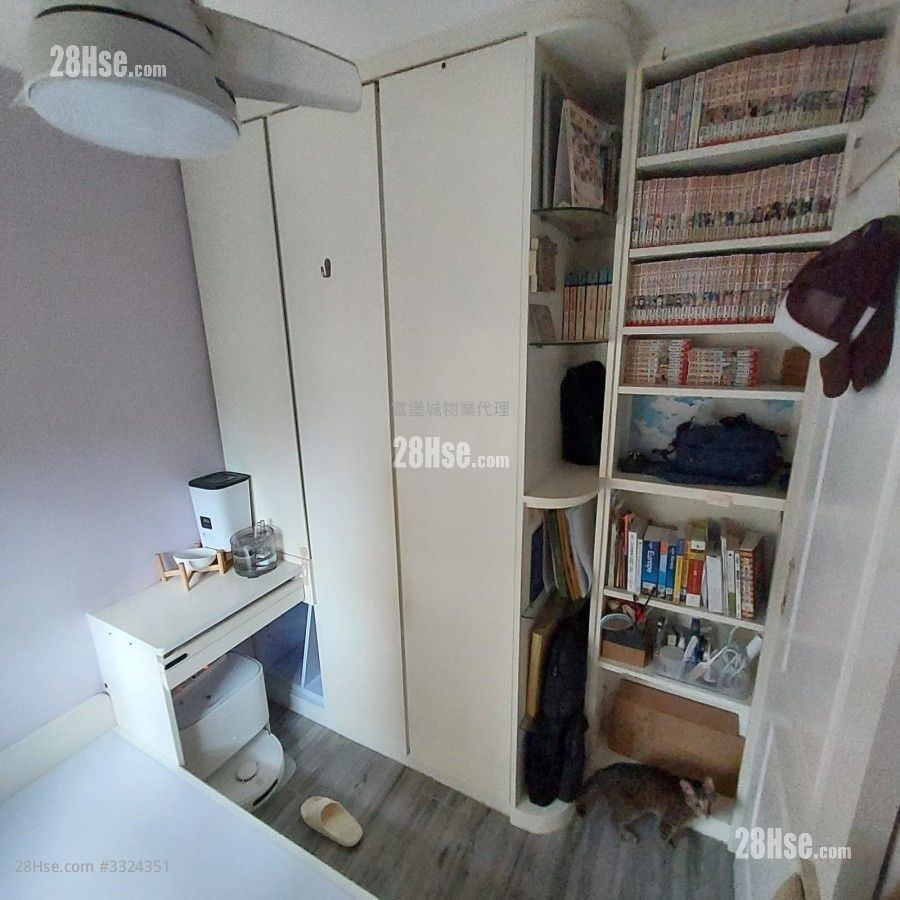 Hong Lam Court Sell 2 Bedrooms , 1 Bathroom 401 ft²