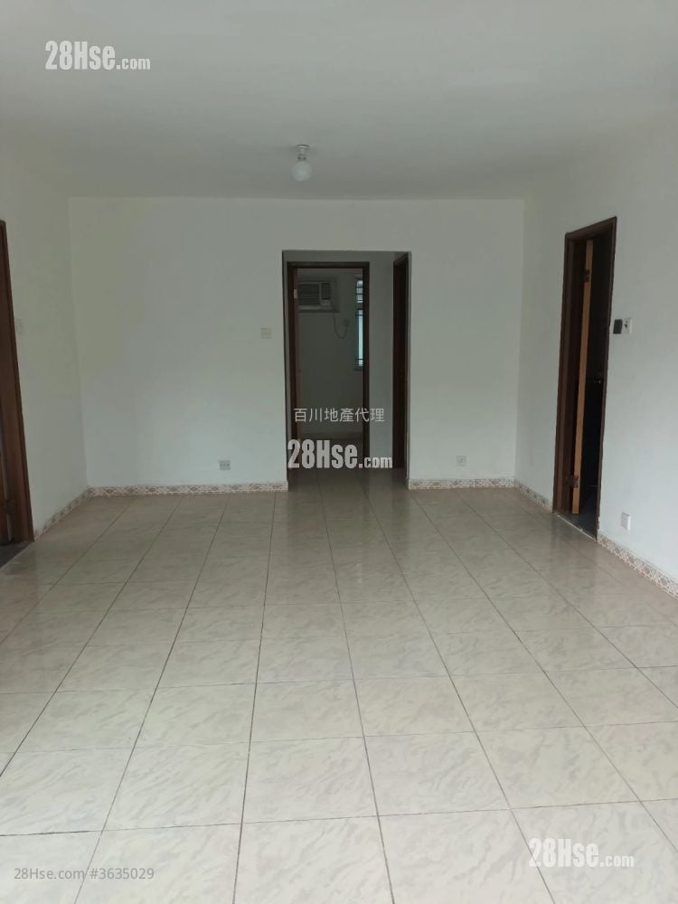 村屋 租盘 3 房 , 1 浴室 680 平方尺