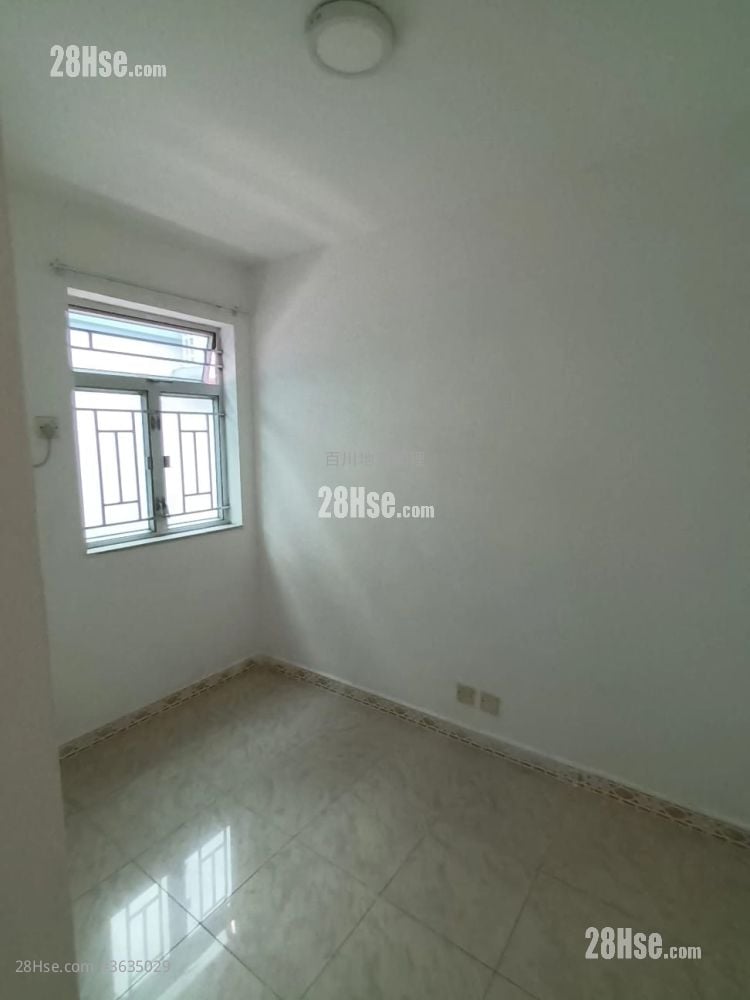 村屋 租盘 3 房 , 1 浴室 680 平方尺