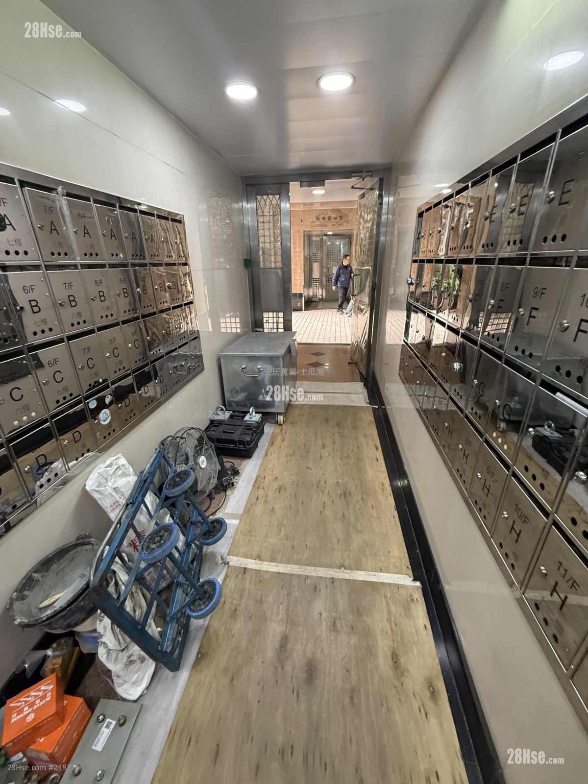 On Wo Gardens Sell 3 Bedrooms , 1 Bathroom 489 ft²