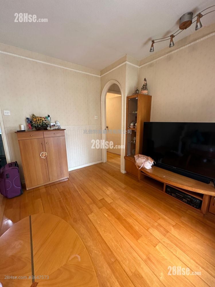 鯉景灣 售盤 2 浴室 565 平方呎