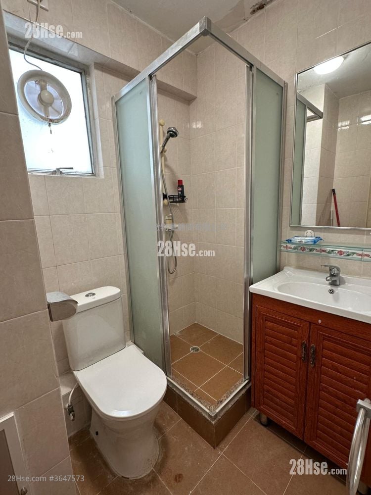 鯉景灣 售盤 2 浴室 565 平方呎