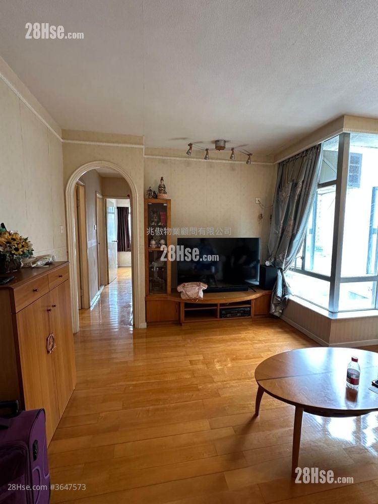 鯉景灣 售盤 2 浴室 565 平方呎