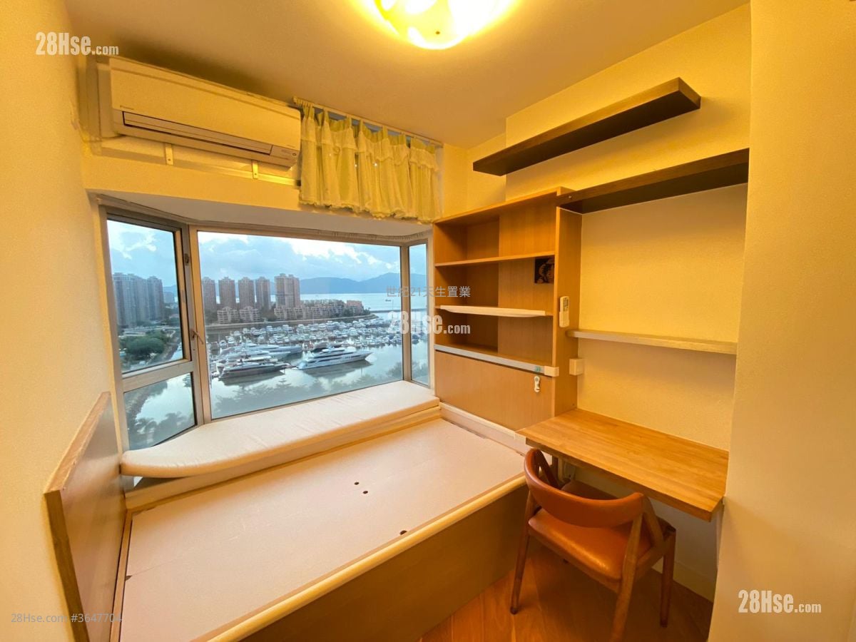 香港黄金海岸 租盘 4 房 , 2 浴室 1,052 平方尺